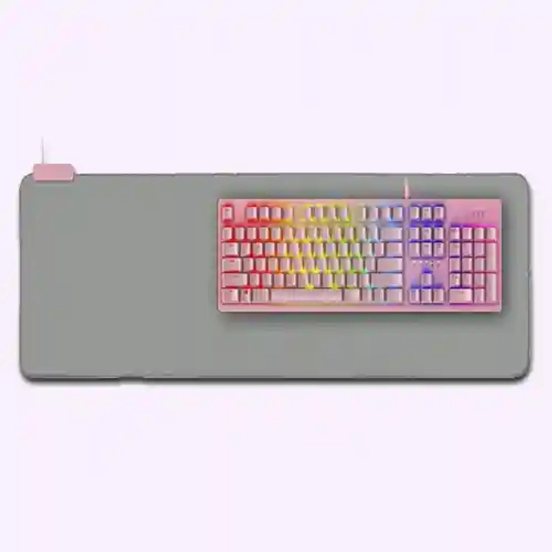 Razer Huntsman Gaming Keyboard + Goliathus Chroma Mousepad